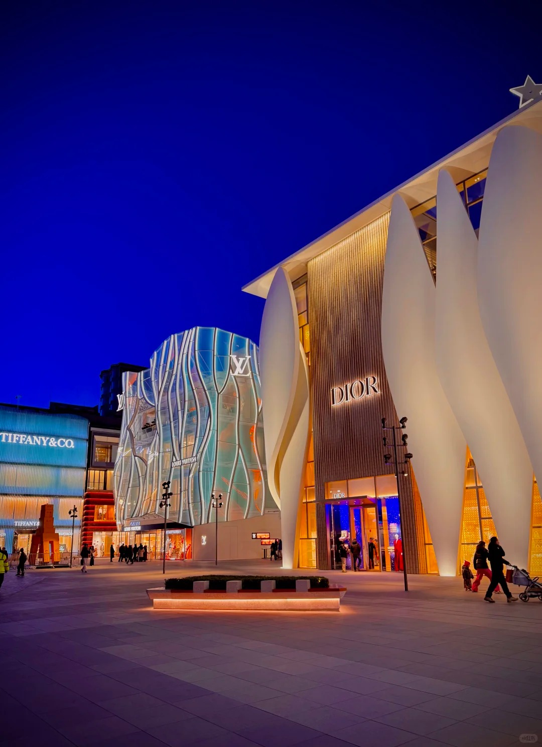 Students learning Chinese in a small group class at Mandarin Zone Beijing